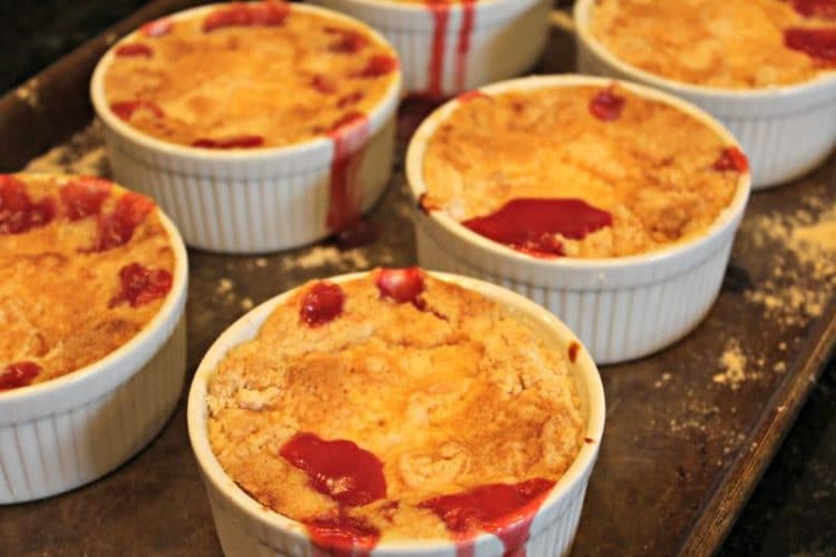 cherry dump cake