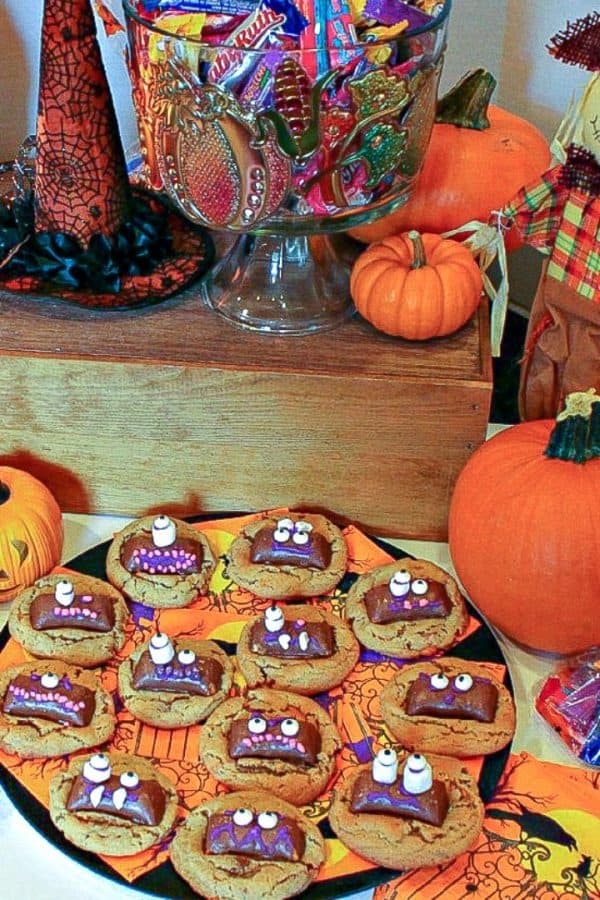 Butterfinger Ghoul Cookies are a tasty peanut butter and candy cookie treat decorated with ghoulish candy faces! 