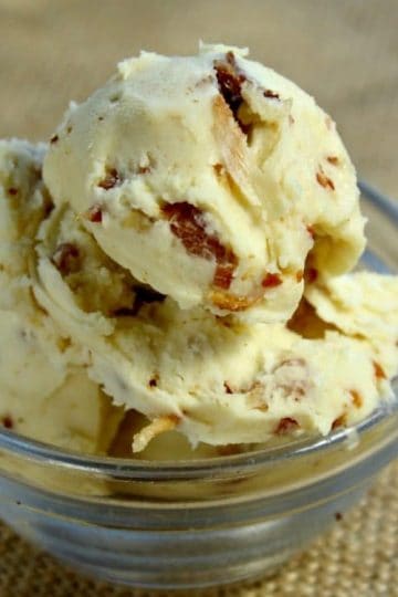 Maple Bacon Butter, a sweet and savory combination of maple syrup, crispy bacon and unsalted butter is the perfect when served with savory breads or hot cakes. It is literally melt in your mouth delicious.