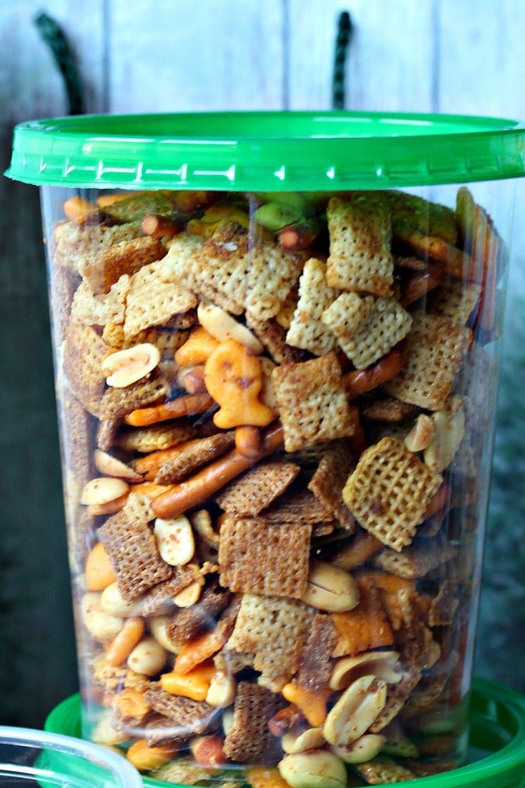 BOLD SNACK MIX - Great for parties, game day or anytime you want a spicy robust treat that will be eaten by the handful!