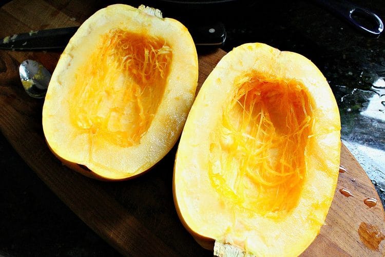 This is the simplest recipe EVER to cook spaghetti squash! It is a delicious, healthy alternative to pasta and low calorie too!