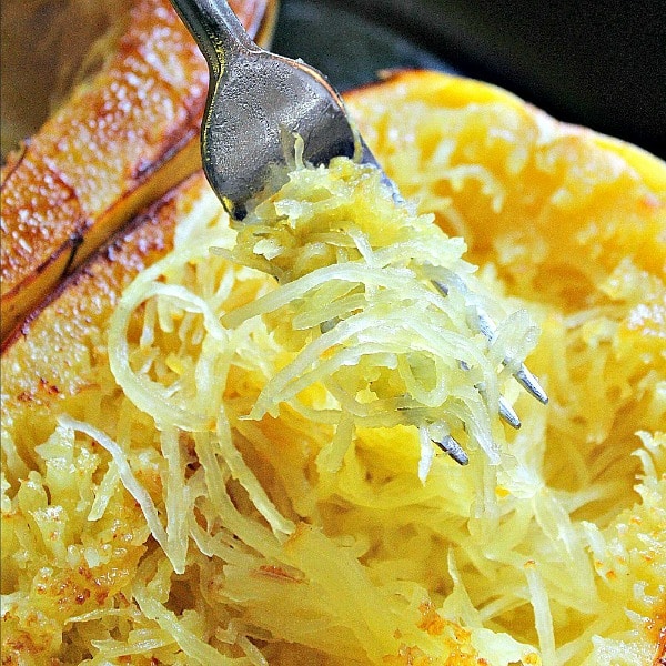 How to Cook Spaghetti Squash! It is a delicious, healthy alternative to pasta and low calorie too!