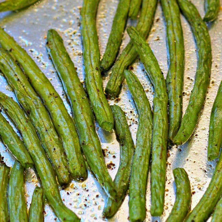 Fiesta Green Beans - serve something different on your next veggie tray. Crispy and spicy and charred to perfection, Fiesta green Beans are perfect for dipping into your favorite sauce. And they are healthy too, so how can anyone resist!