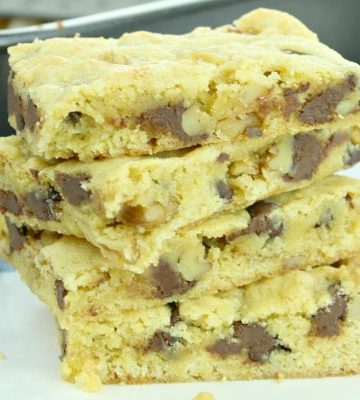 Walnut Chocolate Chip Cake Mix Bar Cookies - a simple and delicious recipe that uses only 5 ingredients.