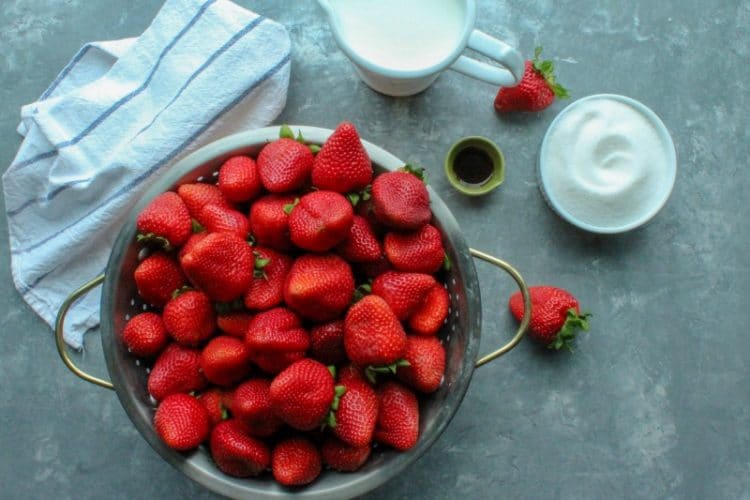 Strawberries for Crush Strawberry Gelato