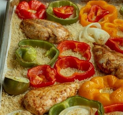 sheet pan chicken fajitas peppers and rice