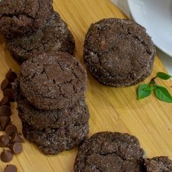 Crispy on the outside with a chewy center, Chocolate Chip Brown Sugar Cookies are double chocolate delicious! Made with brown sugar, cocoa and chocolate chips,  these addictive cookies are perfect as an after school snack or anytime! #choctoberfest #cookierecipe #snack #chocolaterecipes #dessertrecipe