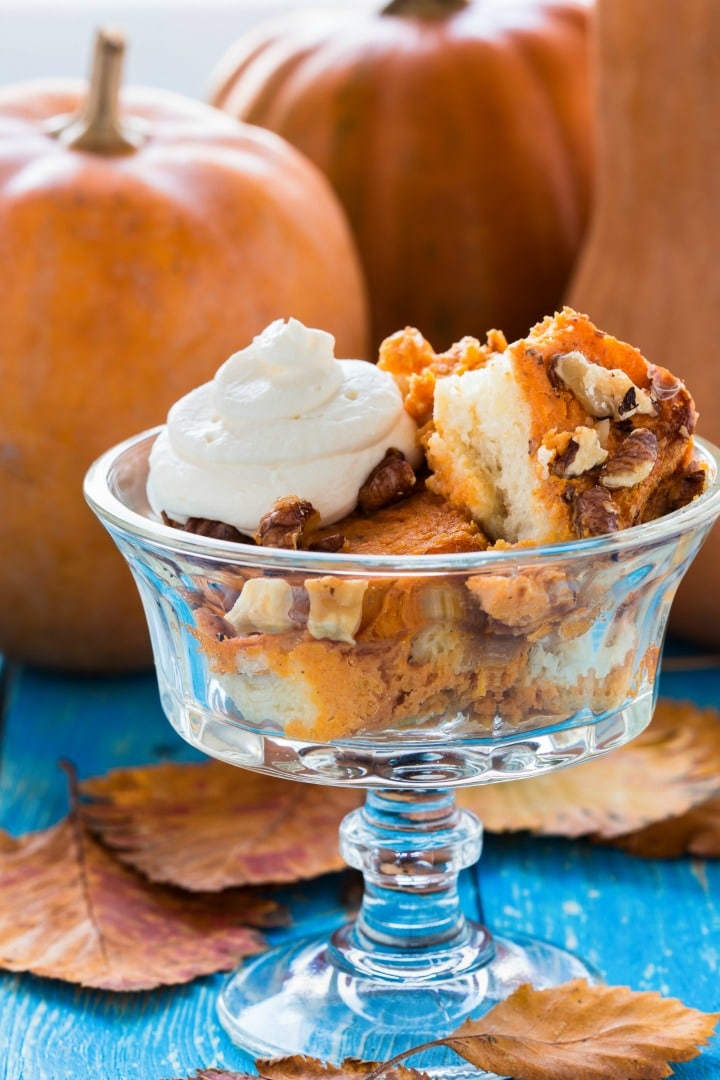 Super Easy Pumpkin Walnut Bread Pudding recipe flavored with pumpkin puree and loaded with walnuts and raisins. Simple to make and perfect for breakfast, brunch or dessert!