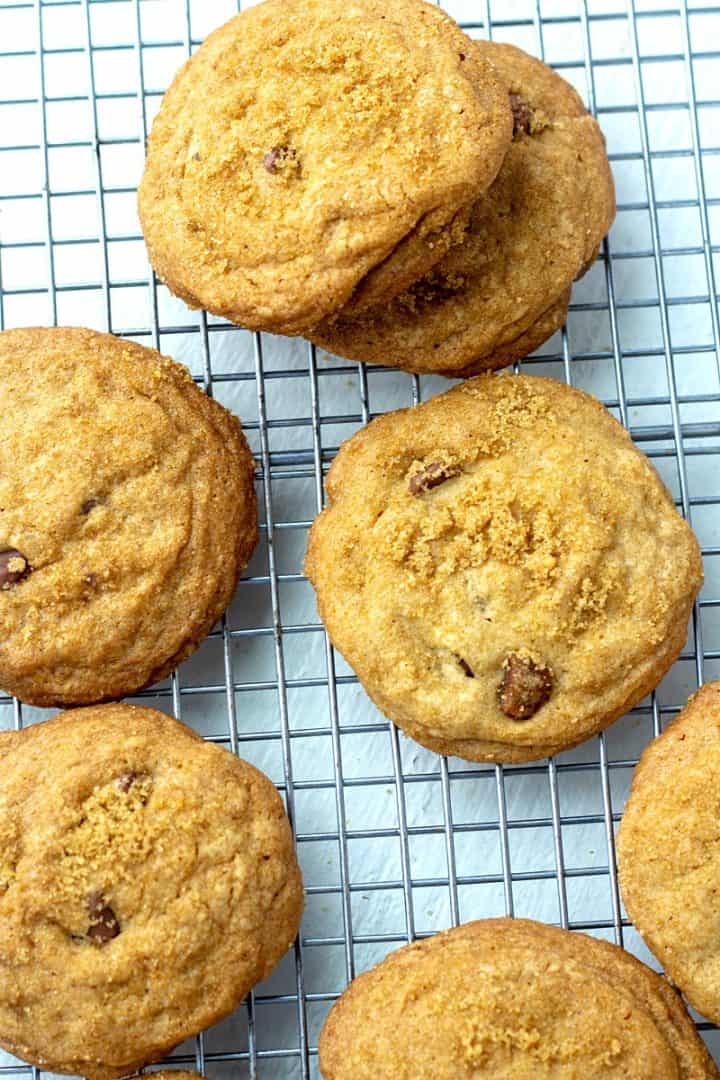 cookies on cooling rack