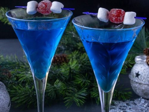 Jack Frost Martini - A frosty Classic Gin and Vermouth Martini with a Blue Curacao twist!