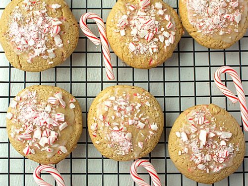 Only three ingredients are needed and the recipe can be customized with your favorite cake mix flavor and mix-ins. Perfect for gift-giving, bake-sales and parties!