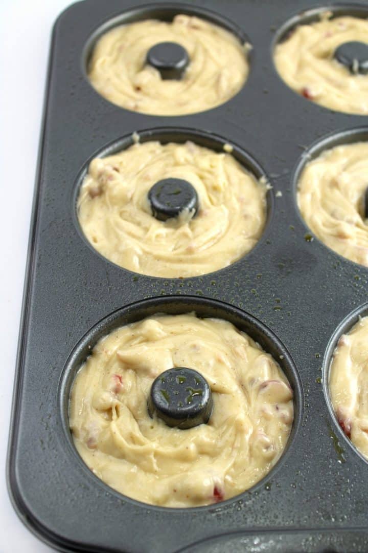 oven doughnuts ready to bake in pan