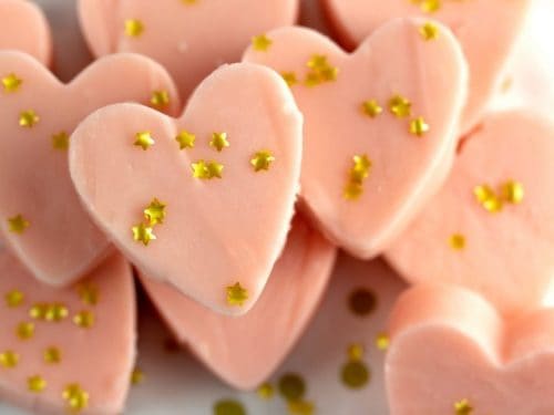 Valentine Glam White Chocolate Fudge with edible gold stars