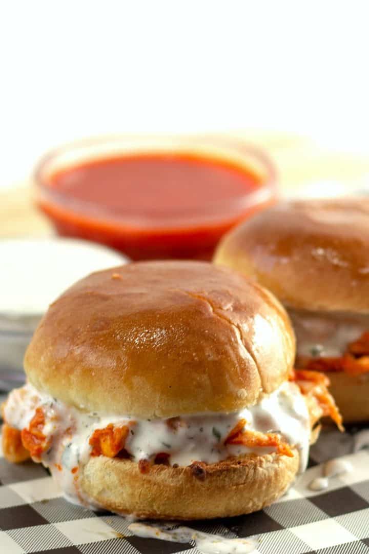 Buffalo chicken cheese sliders