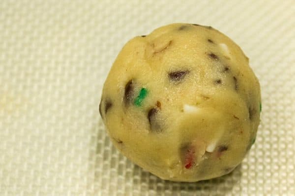 Rolled snowball cookie dough.