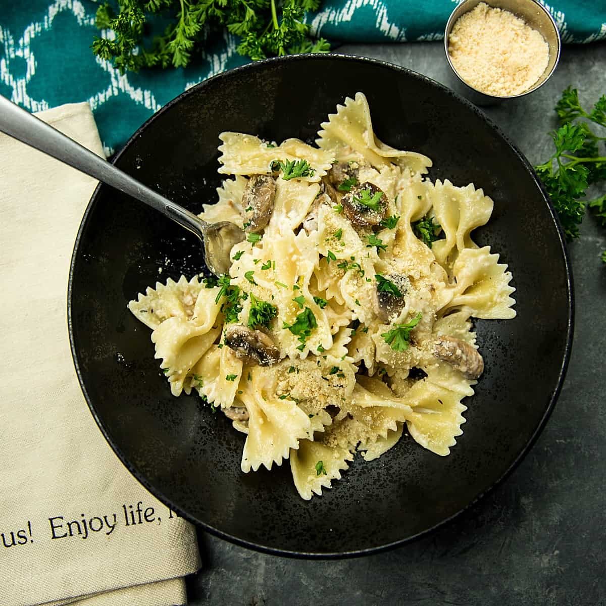 Mushroom Farfalle Pasta with Garlic, Herbs – Must Love Home