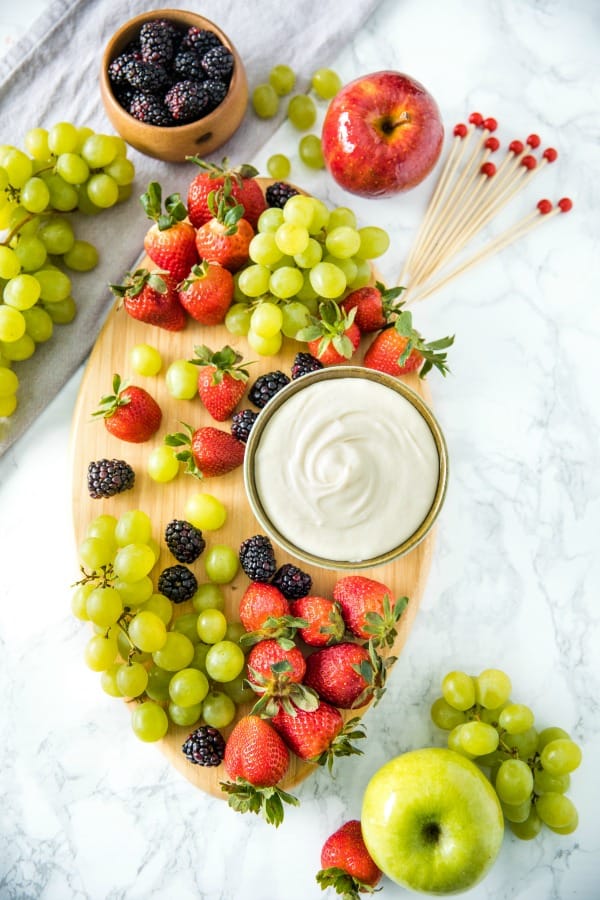Honey Cream Cheese Fruit Dip is rich, creamy and made with only 3 easy ingredients. #mustlovehomecooking #fruitdip #partydip