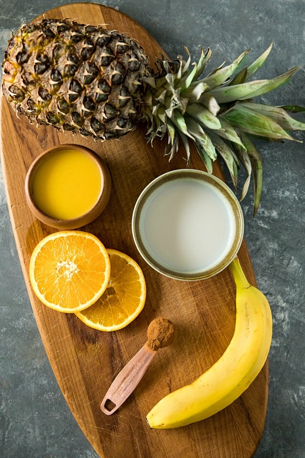 A healthy and anti-inflammatory smoothie made with FRESH oranges, pineapple and cinnamon. Vegan, non-dairy and sugar-free!