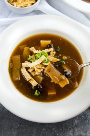 A quick and easy restaurant-style Hot and Sour Soup Instant Pot Recipe that's better than any take-out! #mustlovehomecooking