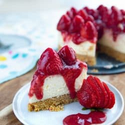 This cheesecake is a tasty way to sneak some berries into everyone's favorite dessert. Right from your pressure cooker! #mustlovehomecooking