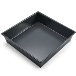 square baking pan