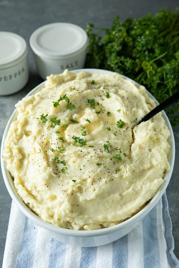 Make Ahead Mashed Potatoes with Baked Potatoes – Must Love Home