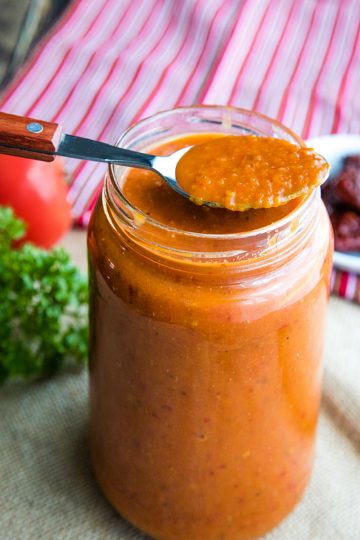 The most delicious homemade chipotle enchilada sauce! Loaded with flavor and so simple to make, you'll never want to go back to canned enchilada sauce again. #mustlovehomecooking