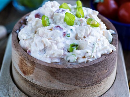 Creamy Havarti Cheese Dip is a perfect appetizer that's a cinch to make with only 5 simple ingredients. #mustlovehomecooking